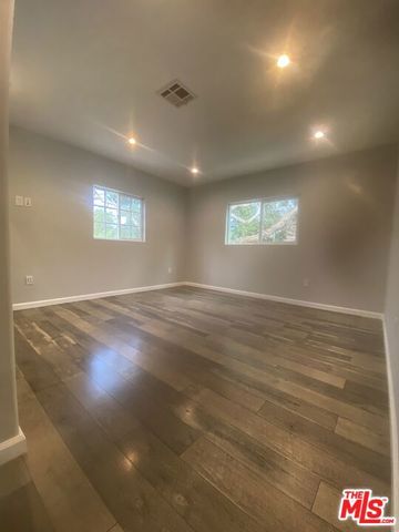 8448 Fenwick Street, Sunland, CA 91040