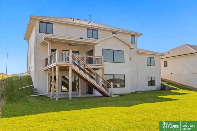 5520 N 213th Street, Elkhorn, NE 68022