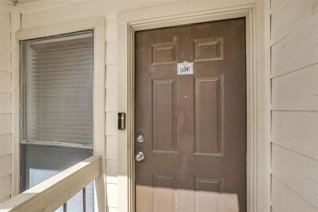2277 S Kirkwood Road 506, Houston, TX 77077
