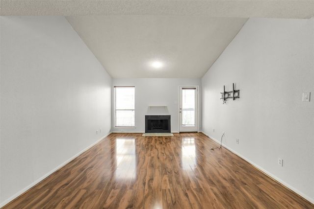2277 S Kirkwood Road 506, Houston, TX 77077