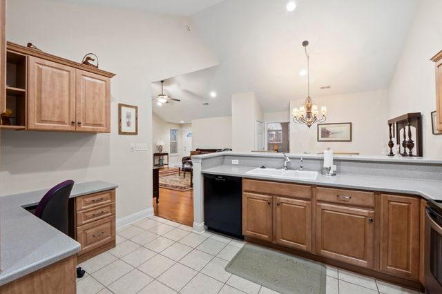 2437 Baskette Way, Chattanooga, TN 37421