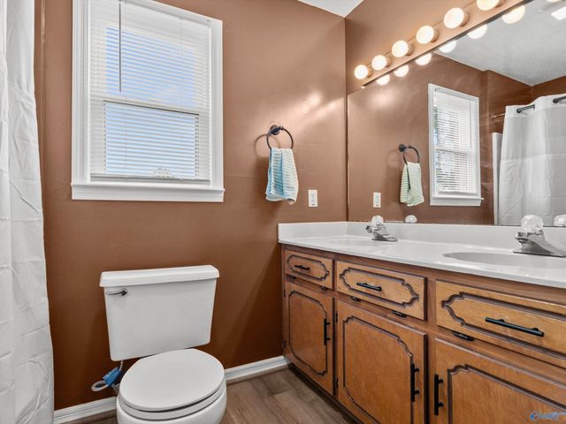 19130 E Limestone Road, Athens, AL 35613