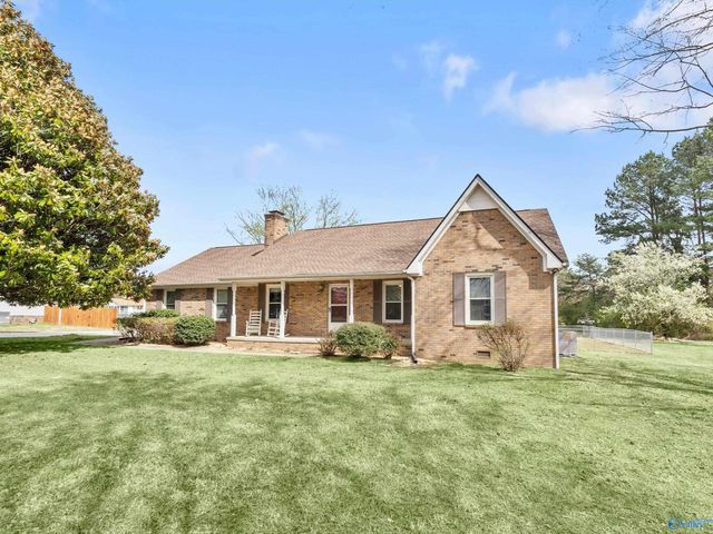 19130 E Limestone Road, Athens, AL 35613