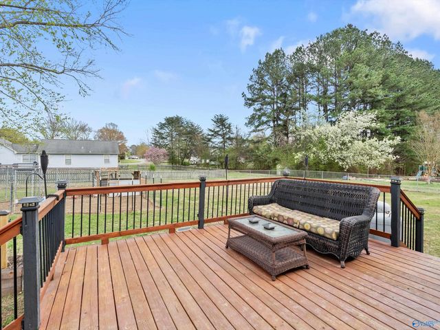 19130 E Limestone Road, Athens, AL 35613