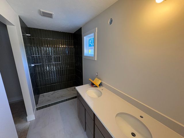 708 Sunfield Drive, Jamestown Twp, MI 49315