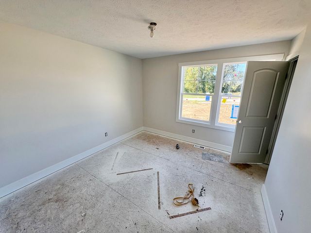 708 Sunfield Drive, Jamestown Twp, MI 49315