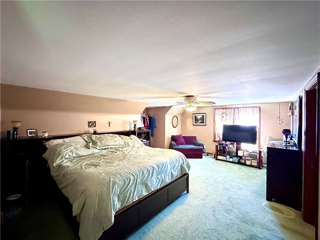 306 W Meyer Ave, Neshannock Twp, PA 16105