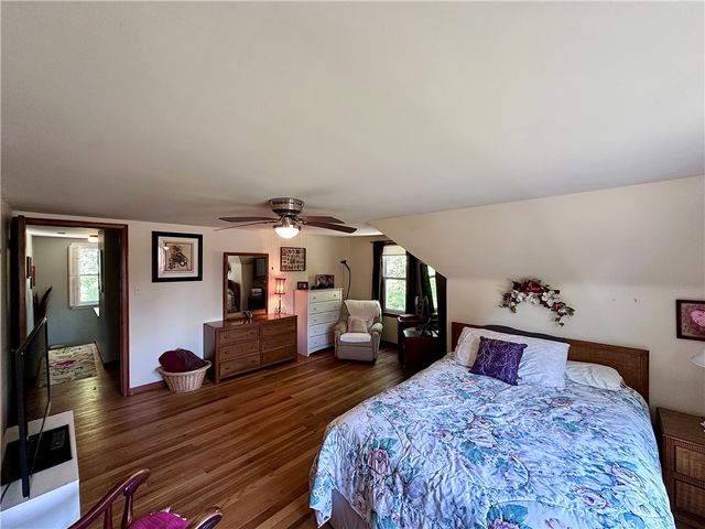 306 W Meyer Ave, Neshannock Twp, PA 16105