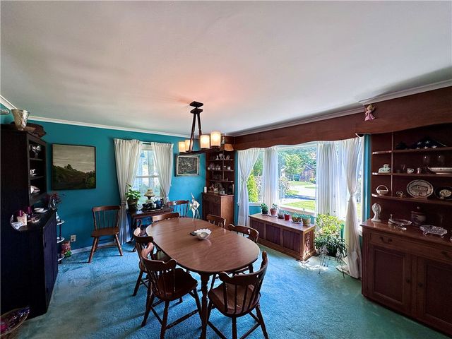 306 W Meyer Ave, Neshannock Twp, PA 16105