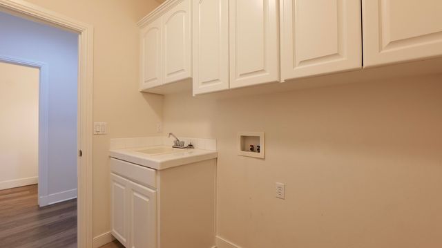 143 Pine Lake Drive, Eagle Point, OR 97524