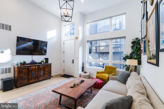 1705 ANNIN ST, Philadelphia, PA 19146