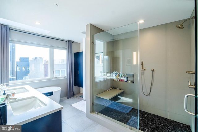 1705 ANNIN ST, Philadelphia, PA 19146