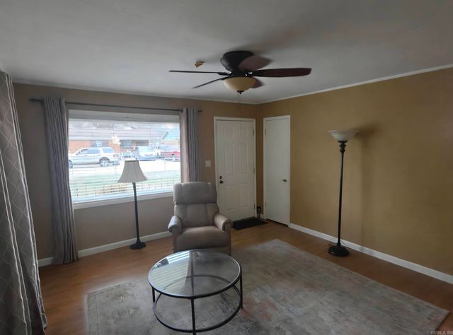 1103 OAKDALE Street, Paragould, AR 72450