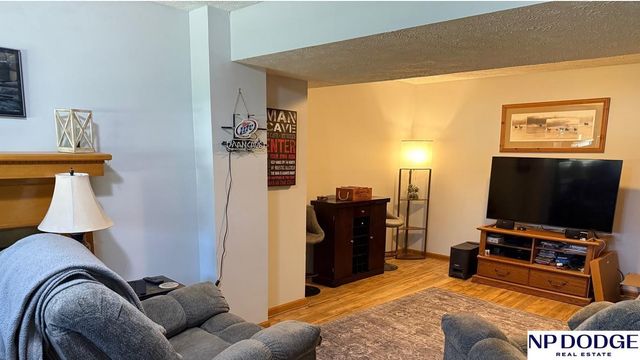 13208 Margo Court, Omaha, NE 68138