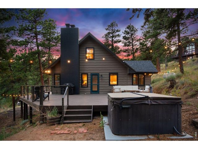 39 Spring Ln, Boulder, CO 80302