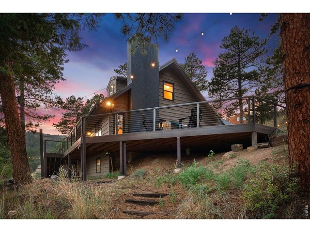 39 Spring Ln, Boulder, CO 80302
