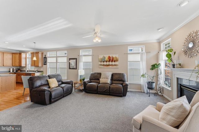14800 LINKS POND CIR, Gainesville, VA 20155