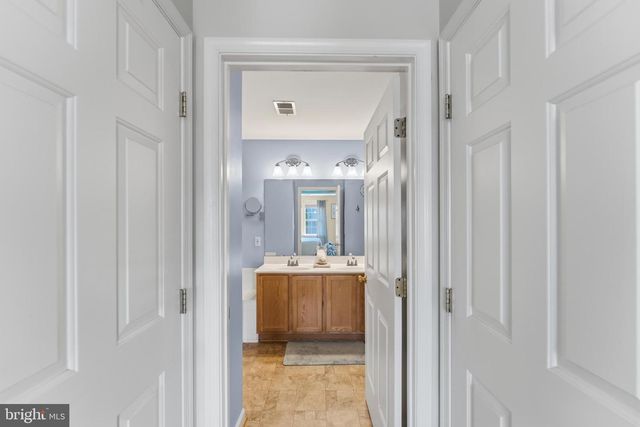 14800 LINKS POND CIR, Gainesville, VA 20155