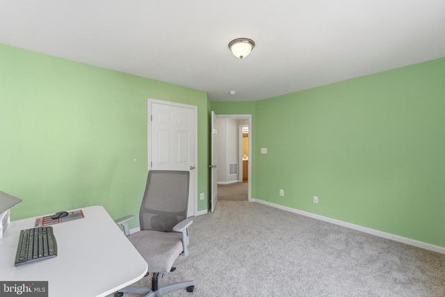 14800 LINKS POND CIR, Gainesville, VA 20155
