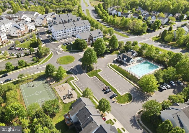 14800 LINKS POND CIR, Gainesville, VA 20155