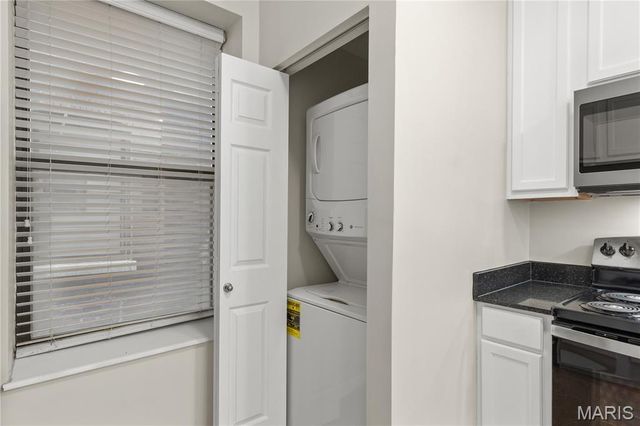 5661 Waterman Boulevard 1N, St Louis, MO 63112