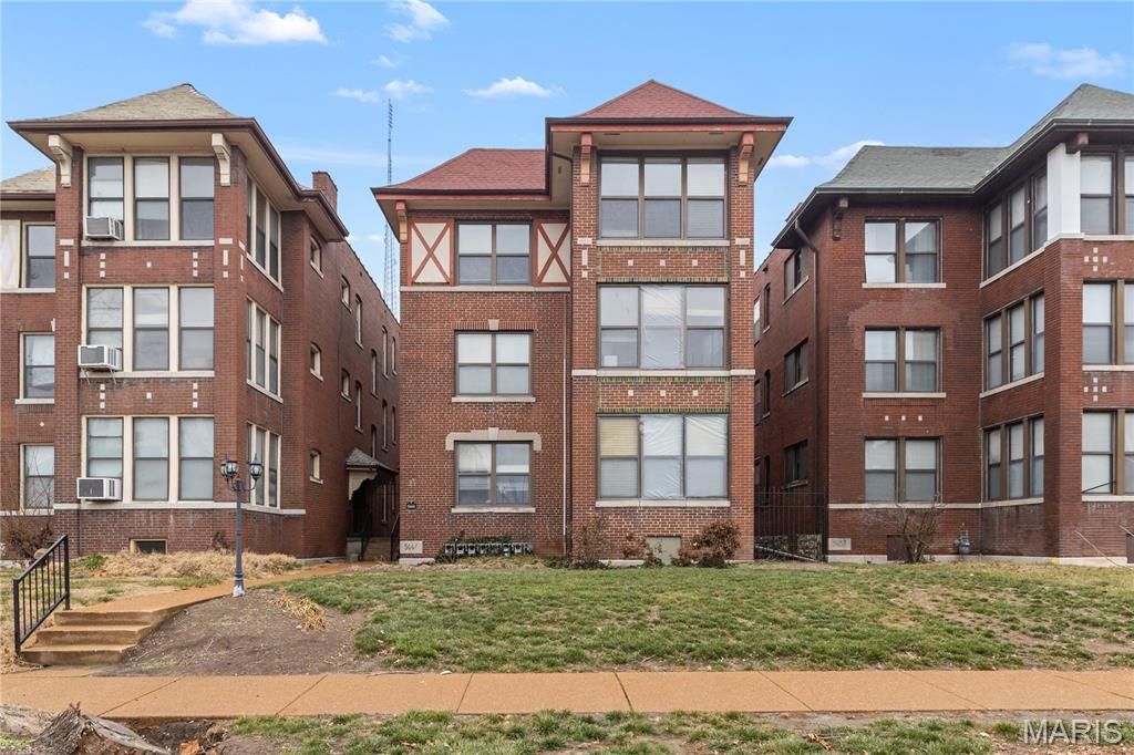 5661 Waterman Boulevard 1N, St Louis, MO 63112