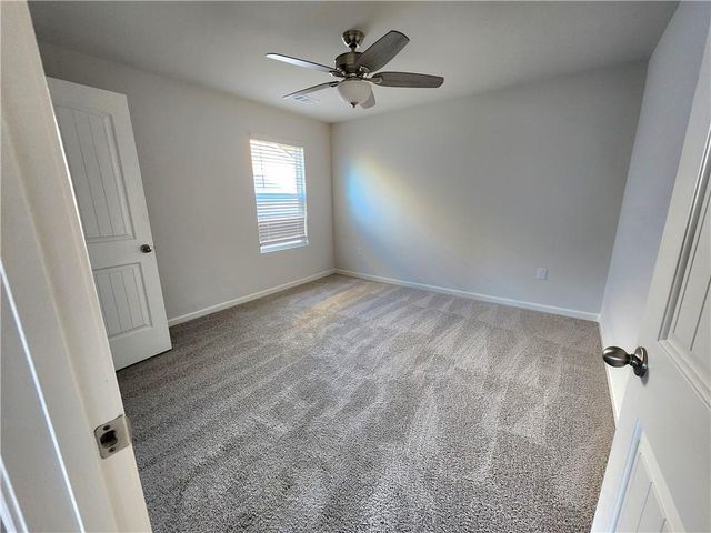 359 King Village, Braselton, GA 30517