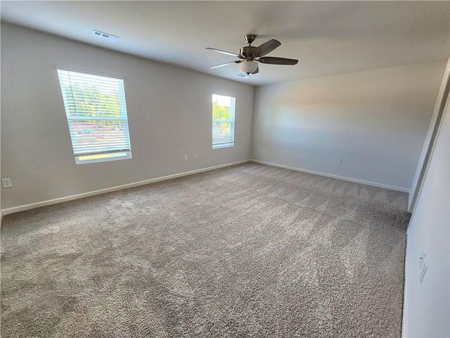 359 King Village, Braselton, GA 30517