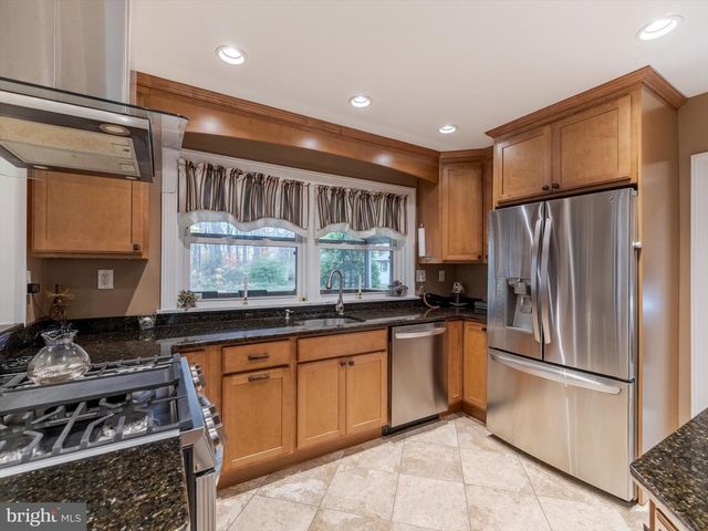 705 POTTER DR, Kennett Square, PA 19348