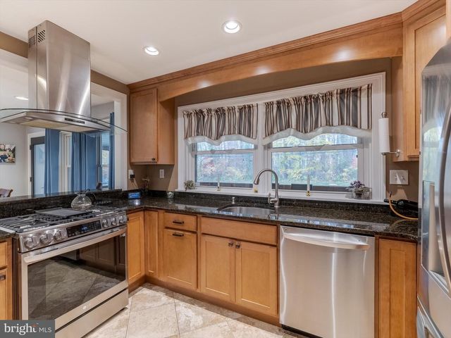 705 POTTER DR, Kennett Square, PA 19348