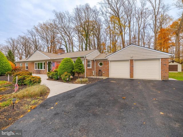 705 POTTER DR, Kennett Square, PA 19348