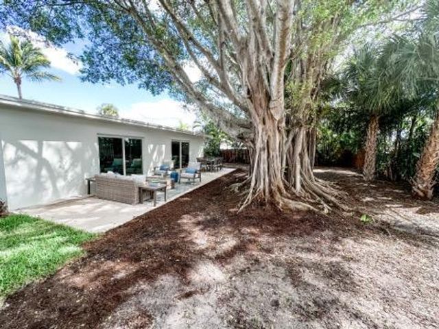 1188 W Camino, Boca Raton, FL 33486
