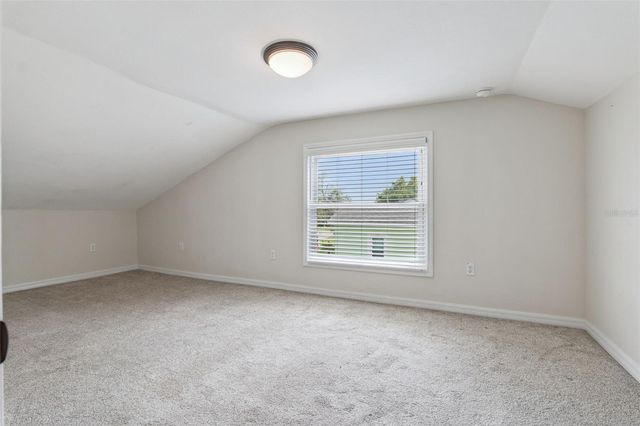 306 S DISSTON AVENUE, Minneola, FL 34715