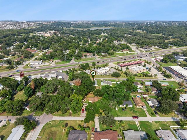 306 S DISSTON AVENUE, Minneola, FL 34715