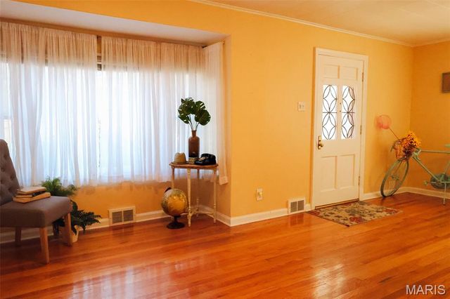 2627 Louis Avenue, Brentwood, MO 63144