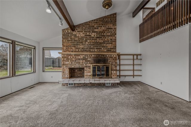 1856 4th Street SE, East Wenatchee, WA 98802