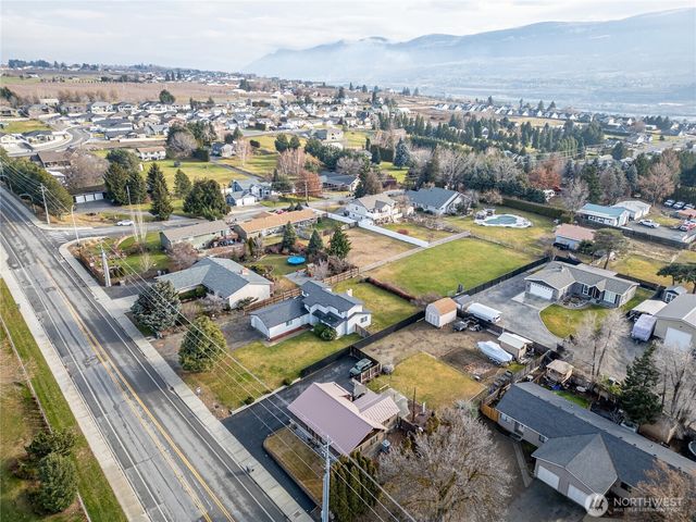1856 4th Street SE, East Wenatchee, WA 98802