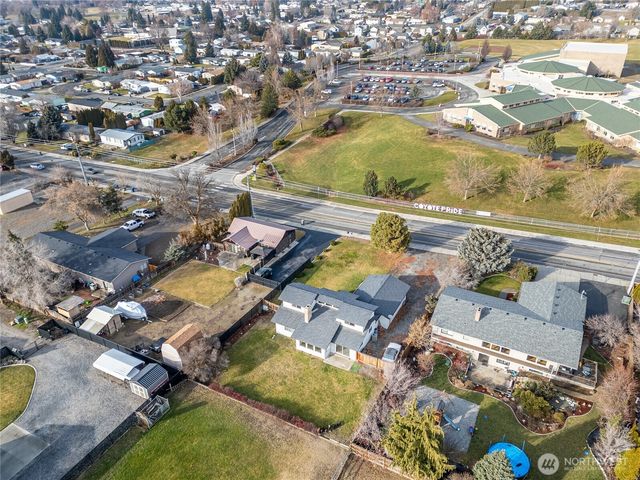 1856 4th Street SE, East Wenatchee, WA 98802