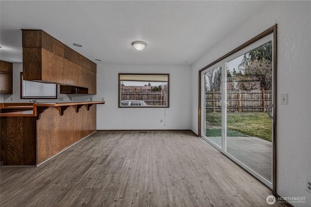 1856 4th Street SE, East Wenatchee, WA 98802