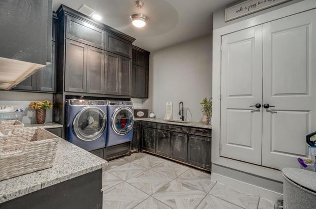 997 Ovilla Road, Waxahachie, TX 75167