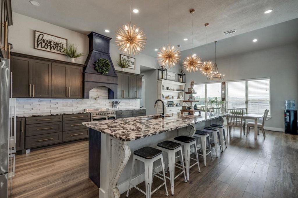997 Ovilla Road, Waxahachie, TX 75167