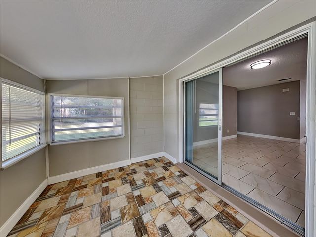 241 W CITRUS STREET, Altamonte Springs, FL 32714