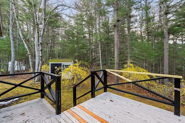 19 Lodgepole Lane, Kingston, MA 02364