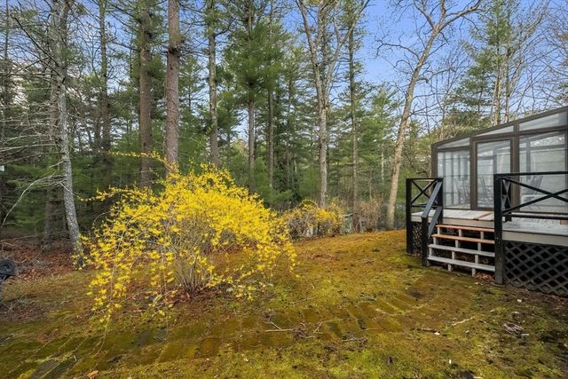 19 Lodgepole Lane, Kingston, MA 02364
