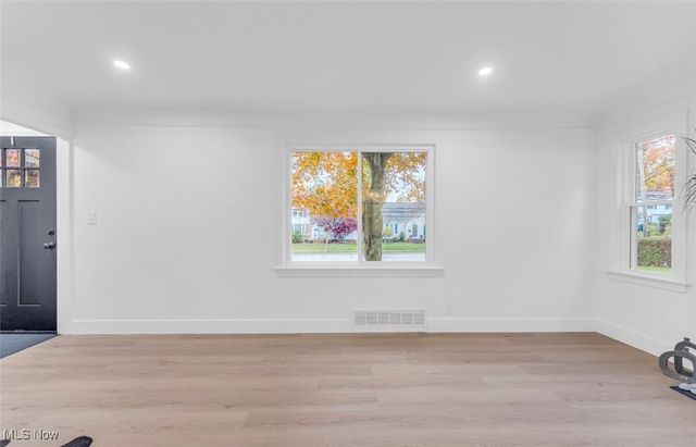 1271 Dorsh Road, South Euclid, OH 44121