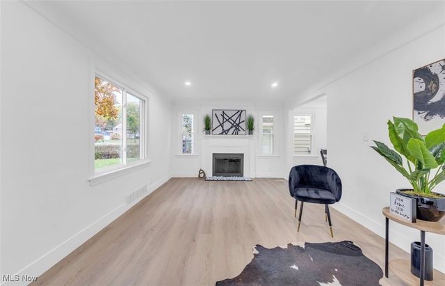 1271 Dorsh Road, South Euclid, OH 44121