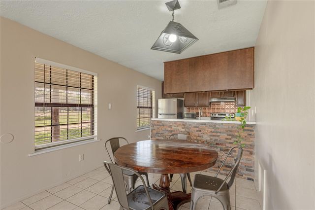 918 Fm 247 Road, Huntsville, TX 77320