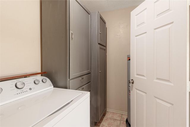 918 Fm 247 Road, Huntsville, TX 77320