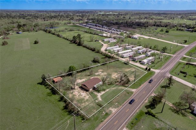 918 Fm 247 Road, Huntsville, TX 77320