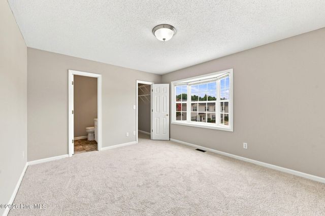 3943 Sterling Pointe Drive Rrr4, Winterville, NC 28590